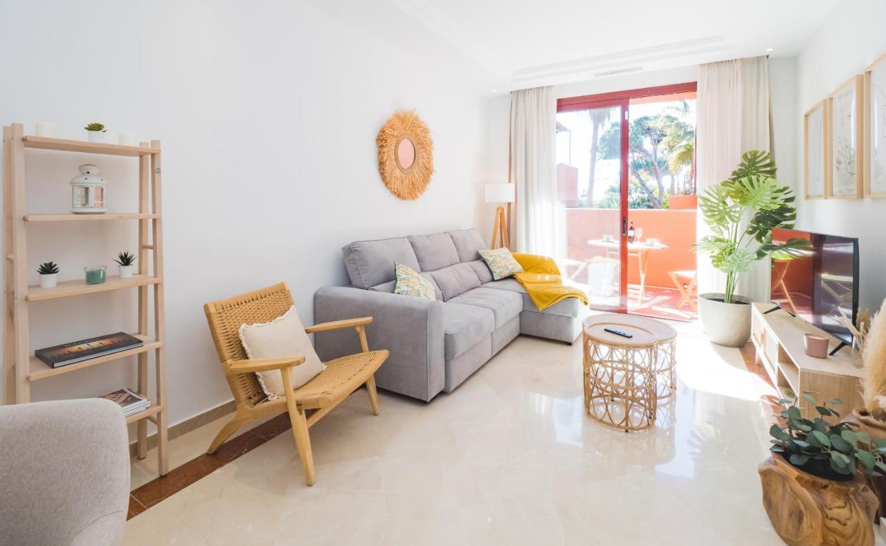Cubo's & Parking Jardines De Don Carlos Apartamento *
